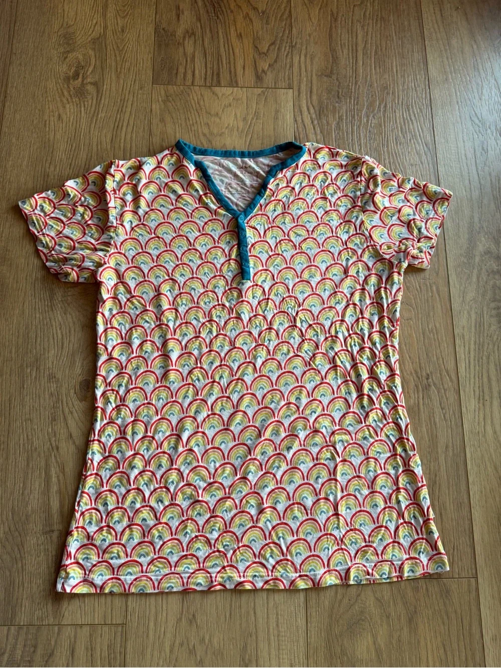 LITTLE SLEEPIES Primary Rainbow Print Short Sleeve Pajama Top & Bottom - Picture 1 of 10